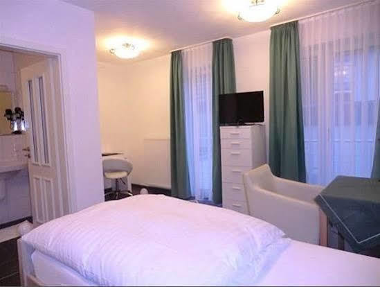 Hotel Garni Jacobs Bonn Exterior photo